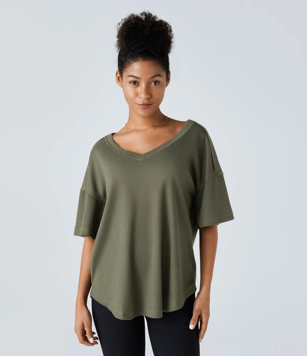 T-shirt Casual en Maille Gaufrée à Ourlet Courbé Épaules Basses et Encolure en V